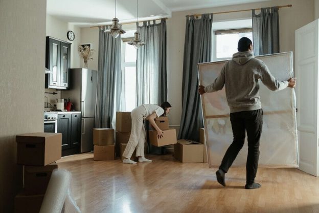 moving company in Toronto, ON